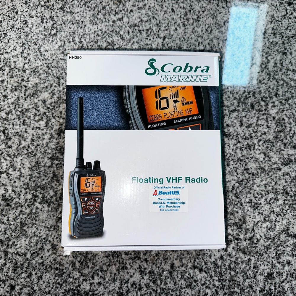 Cobra Marine HH350 VHF Radio
